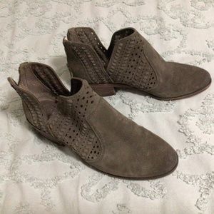 Vince Camuto ladies suede booties, size 6 1/2